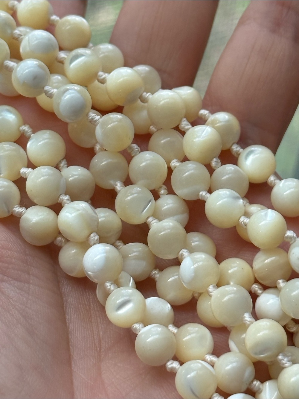 Long Victorian Style Mother of Pearl Hand Knotted Vtg Elegant Cream Necklace 24” - Picture 9 of 9